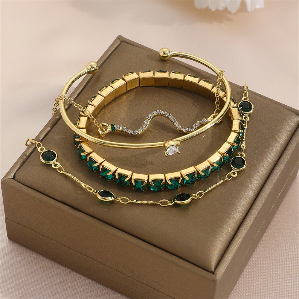 Green Grandmother Diamond Stretch Bracelet Set