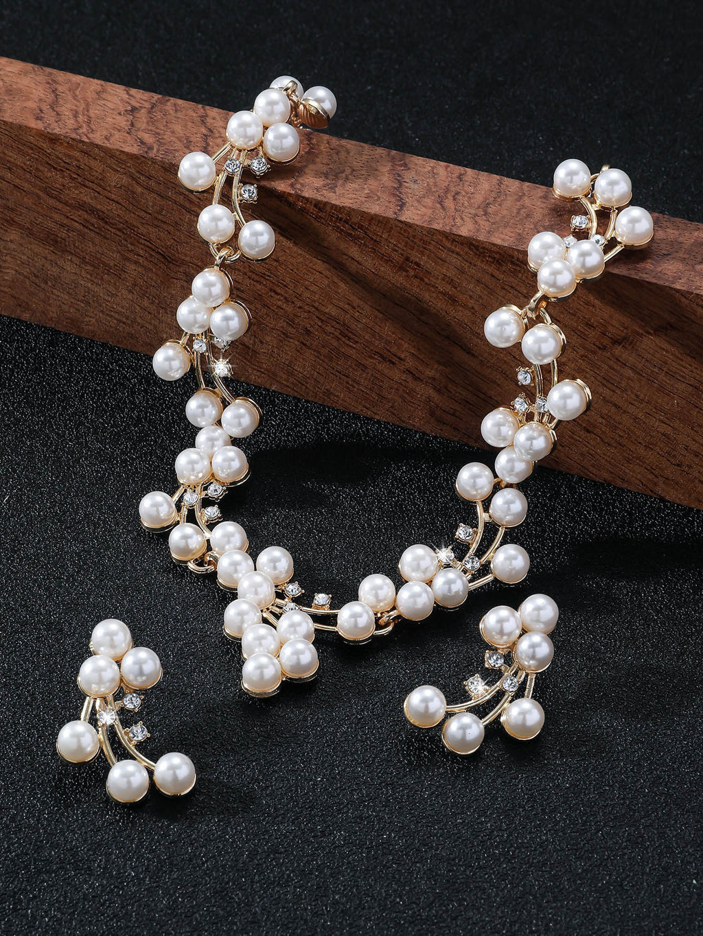 Alloy Pearl Earring And Necklace Jewelry Set